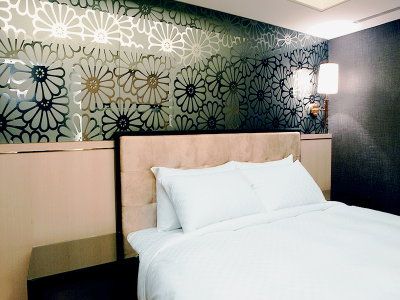 三人套房（1大床+1小床）　｜MORE+｜